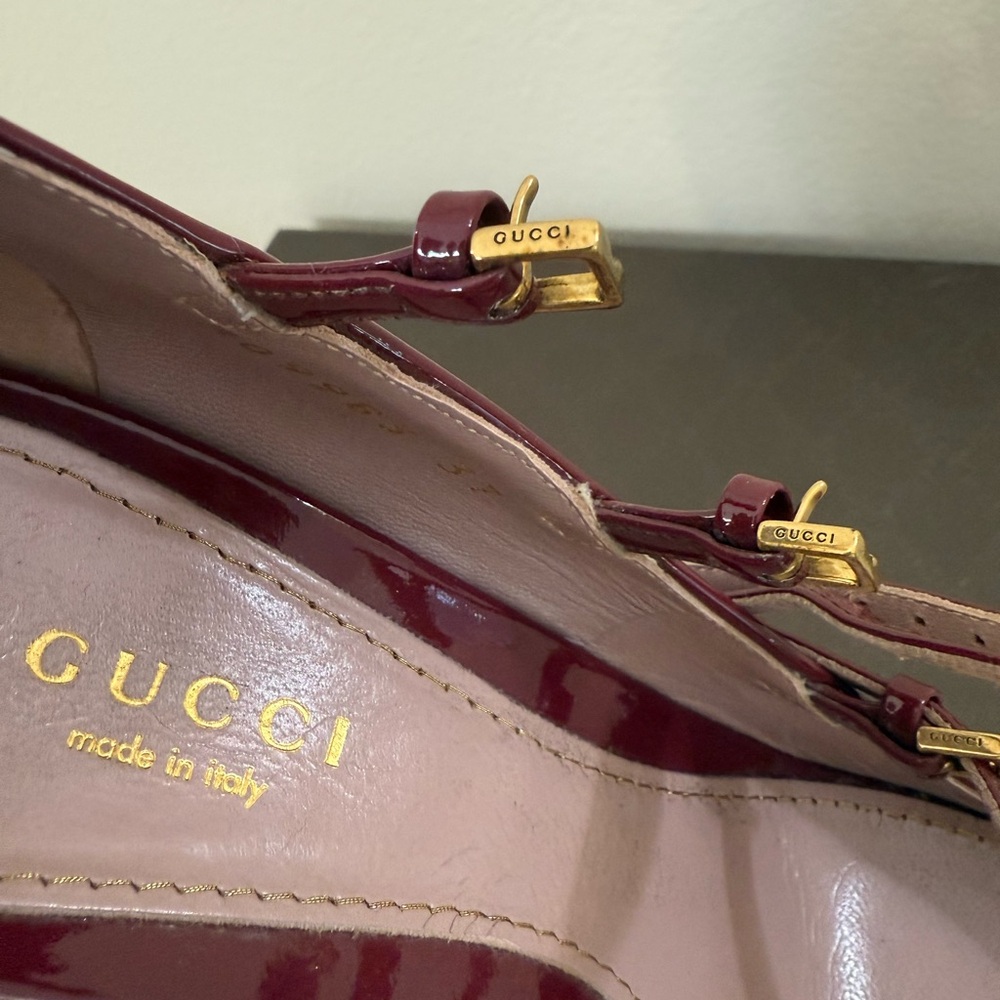 Gucci Women's Glossy Maroon Strappy Heels - Picture 4 of 4